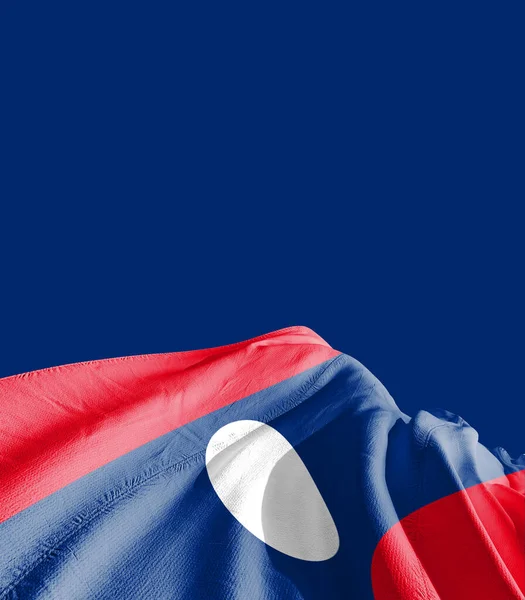 Bandeira Laos Contra Azul Escuro — Fotografia de Stock