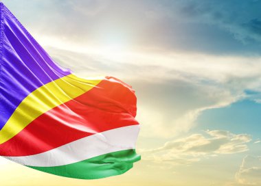 Seyşel bayrağı gökyüzünde