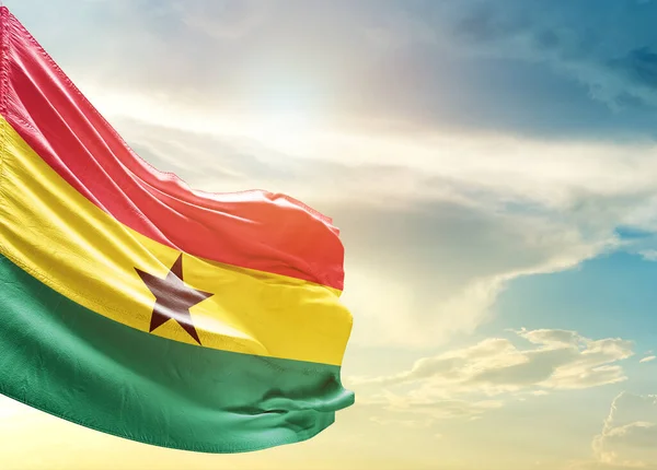 Bandera Ghana Contra Cielo Fotos de stock libres de derechos