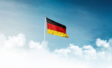 Almanya ulusal bayrağı gökyüzünde dalgalanıyor  
