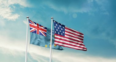 Tuvalu ve ABD bayrakları mavi gökyüzü arka planına karşı 