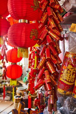 Çin Mahallesi Chicago 'nun dekoru ile dolu Asyalı hediye dükkanının resmi