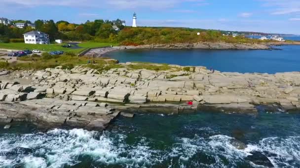 Βίντεο Της Aerial Όλη Rocky Maine Ακτογραμμή Ρηχά Νερά Και — Αρχείο Βίντεο