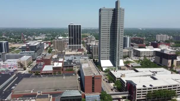 Fort Wayne Indiana Nın Göbeğindeki Aerial Videosu — Stok video
