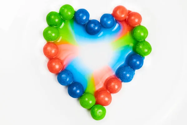Kép Kék Zöld Rózsaszín Skittle Szív Háttér — Stock Fotó