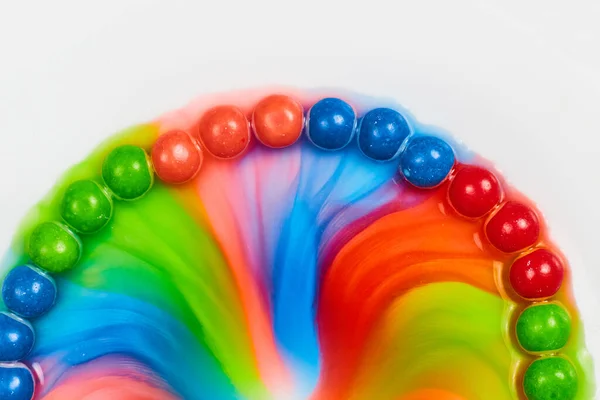 Afbeelding Van Skittles Rainbow Dome Bottom Half Horizontaal — Stockfoto