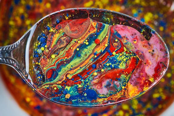 Image Oil Spill Blue Yellow Red Green Pink Acrylic Paint — Stock Photo, Image