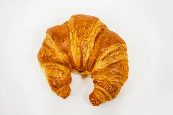 Bild Top Syn Nybakade Halvmåne Formade Croissant Vit Bakgrund — Stockfoto