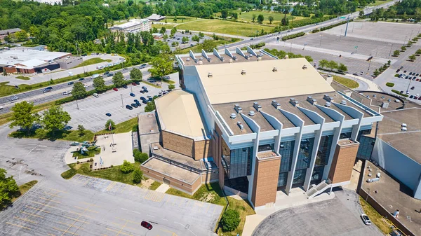 Imagen Aerial Allen County War Memorial Coliseum Con Edificio Lejano — Foto de Stock