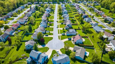 Beyaz yakalı, kenar mahalle havacılık kalitesinde el değmemiş ev resimleri