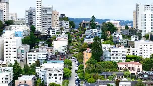 San Francisco Daki Ünlü Lombard Caddesi Nin Aerial Videosu — Stok video