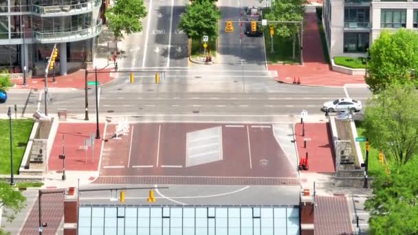 Відео Повільного Нахилу Повітряної Відео Головної Вулиці Центрі Колумбуса Огайо — стокове відео