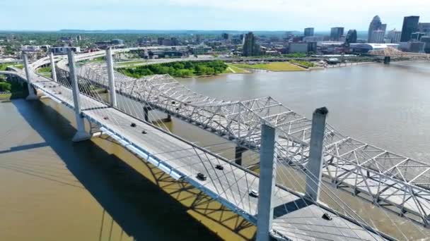 Video Video Udara Atas Jembatan Abraham Lincoln Dan John Kennedy — Stok Video