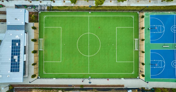 マーガレット ヘイワード サッカー フィールド上空のイメージ — ストック写真