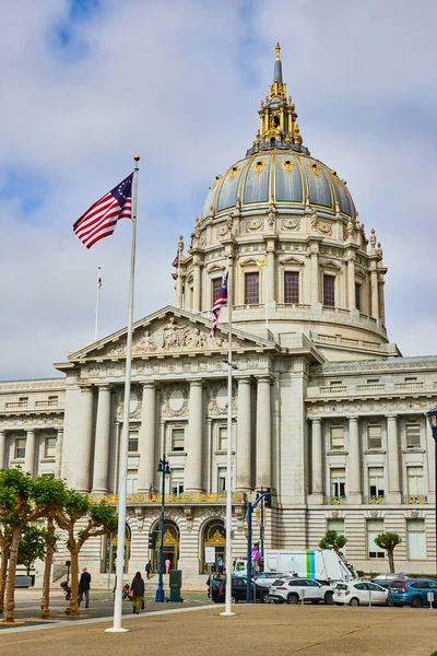 Obraz Flag Betsy Ross Przed Ratuszem San Francisco — Zdjęcie stockowe