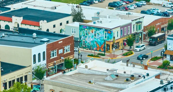 Image Aerial Gorgeous Butterfly Building Mural Saying All Great Things — Stock Photo, Image