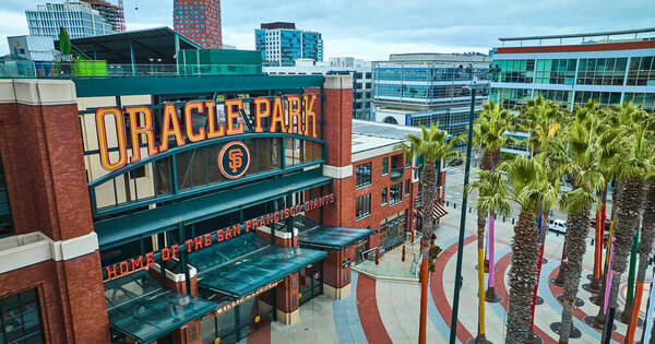 Изображение Aerial Oracle Park Home of the San Francisco Giants sign and entrance with palm trees