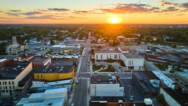 Afbeelding Van Downtown Aerial Muncie City Golden Sun Set Horizon — Stockfoto