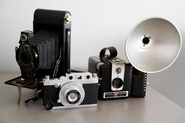 Evolution Photography Uma Coleção Câmeras Vintage Mostrando História Fotografia Uma — Fotografia de Stock