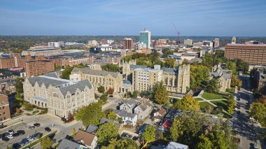 Michigans Üniversitesi Klasik Mimari Havadan Görünümü Şehir Ortası