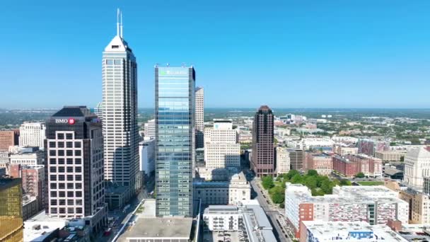 Letecký Pohled Centrum Indianapolis Živý Displej Městských Výškových Panoramatů Proti — Stock video