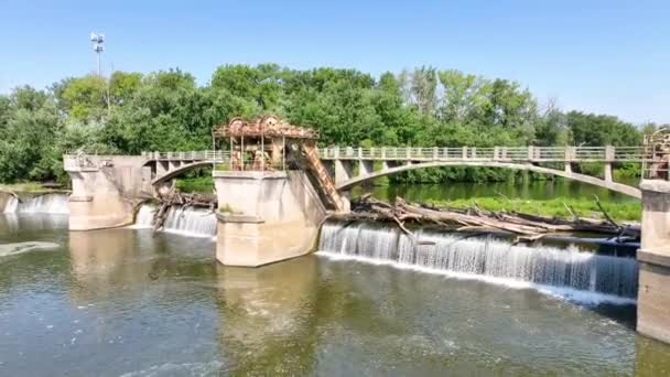 Air Pedestal Shot Maumee River Dam Fort Wayne Indiana Dynamický — Stock video