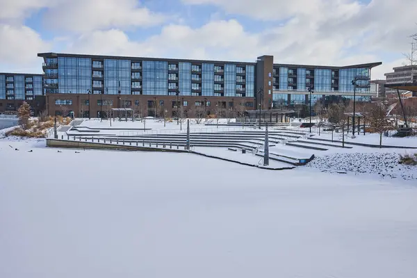 Snow Covered Promenade Park Het Centrum Van Fort Wayne Indiana — Stockfoto