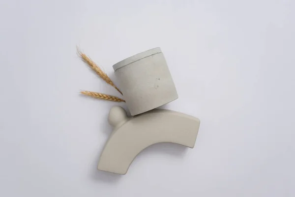 Duftendes Kerzenglas Nahaufnahme Auf Weißem Hintergrund Mit Dekorativen Akzenten Prime — Stockfoto