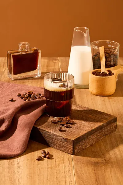 Close Cup Black Coffee Displayed Wooden Platform Coffee Beans Props — Stock Photo, Image
