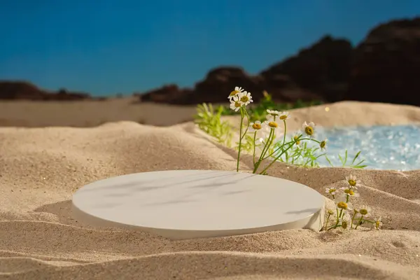 Natuurlijke Achtergrond Met Een Ronde Witte Podium Geplaatst Beige Zand — Stockfoto