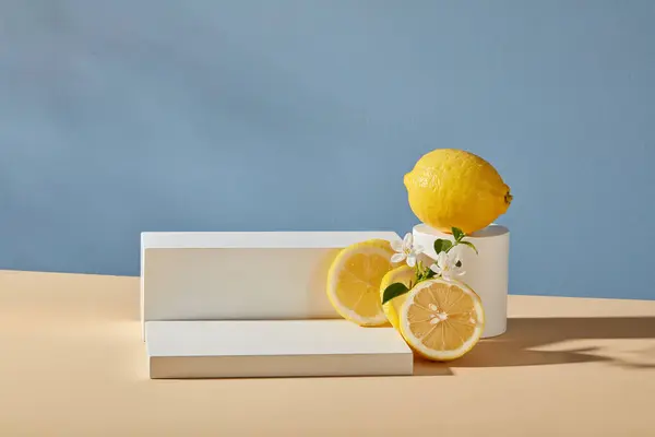 Minimal Scene Display Cosmetic White Podiums Blue Background Fresh Lemon — Stock Photo, Image