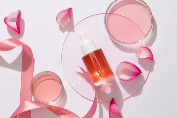 Concept Advertising Organic Vegan Cosmetics Serum Bottle Unlabeled Decorated Rose — Stock Photo, Image