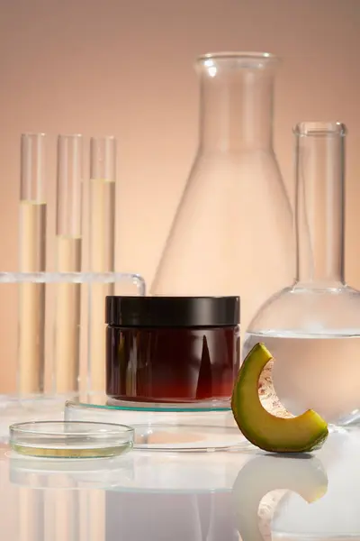 Empty Label Jar Arranged Laboratory Glassware Avocado Slice Organic Beauty — Stock Photo, Image