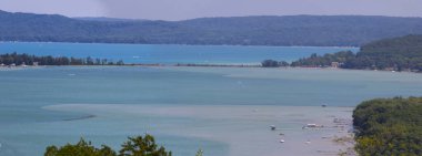 Glen Lake, Uyuyan Ayı Kumulları Ulusal Lakeshore, Michigan