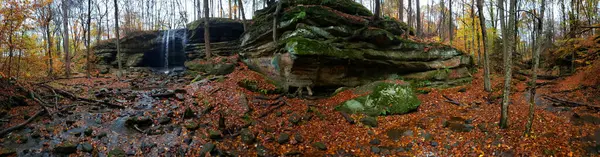 stock image Lower Dundee Falls in Autumn, Beach City Wilderness Area, Ohio