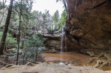 Ash Mağarası, Hocking Hills Eyalet Parkı, Ohio