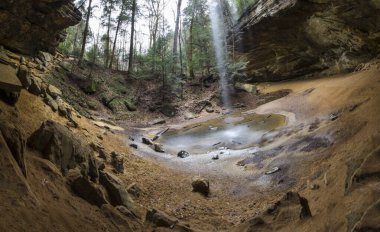 Ash Mağarası, Hocking Hills Eyalet Parkı, Ohio