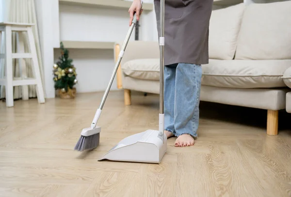 Happy Asian Young Woman Sweeping Floor Cleaning House Healthy Lifestyle — Stock Photo, Image
