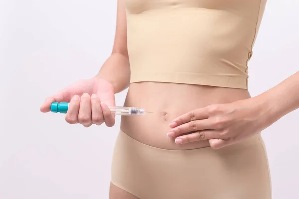 Close Woman Using Ivf Treatment Injection Belly Prepare Reproductive Fertility — Stok fotoğraf