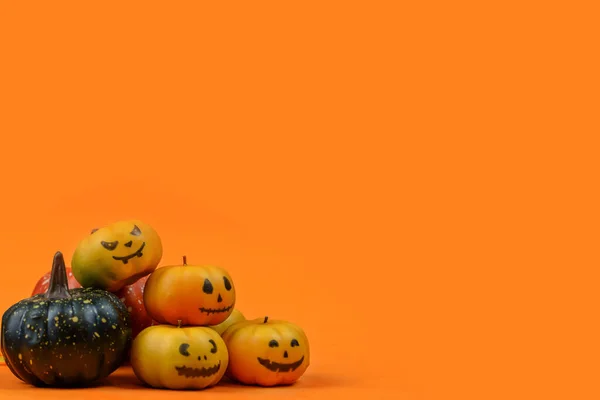 Tło Halloween Dyniami Napis Halloween Inne Miejsce Tekst — Zdjęcie stockowe