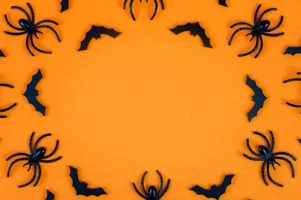 Halloween Tło Dyni Pająki Nietoperze Pomarańczowym Tle Miejsca Tekst — Zdjęcie stockowe