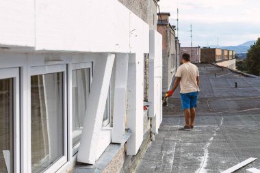 Ev yalıtımı, kendin yap termal yalıtım köpük plastik, ev yenileme.