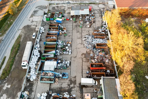 Many Containers Sorting Further Processing Scrap Metal Waste Sorting Aerial — Stock Photo, Image