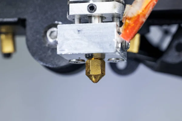 stock image Close-up of a 3D printer printhead, hotend and extruder from a 3D printer