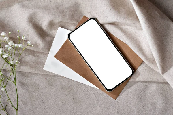 Cellulare Smartphone Con Schermo Bianco Uno Sfondo Beige Naturale Tessile — Foto Stock