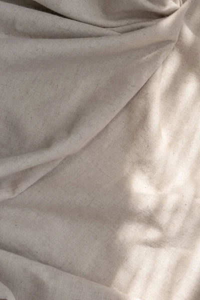 Ντυμένη Μπεζ Λινό Ύφασμα Υφή Σκιά Ηλιοφάνειας Αισθητικό Μποέμικο Φόντο — Φωτογραφία Αρχείου