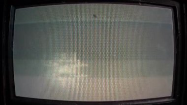 Monitördeki Metin - İnsan Çalışma Süresi Sona Ermiş - Al Krizi