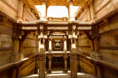 Hindistan 'da antik bir kuyu, Ahmedabad Gujarat, 16 Aralık 2016