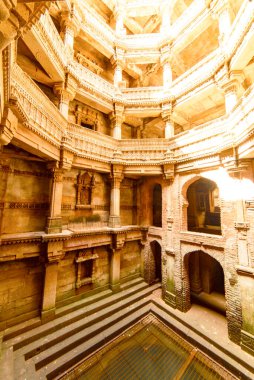 Hindistan 'da antik bir kuyu, Ahmedabad Gujarat, 16 Aralık 2016