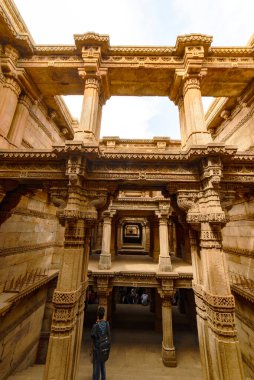 Hindistan 'da antik bir kuyu, Ahmedabad Gujarat, 16 Aralık 2016